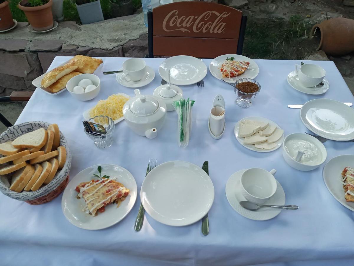 Hotel Beni Ахалцихе Екстериор снимка
