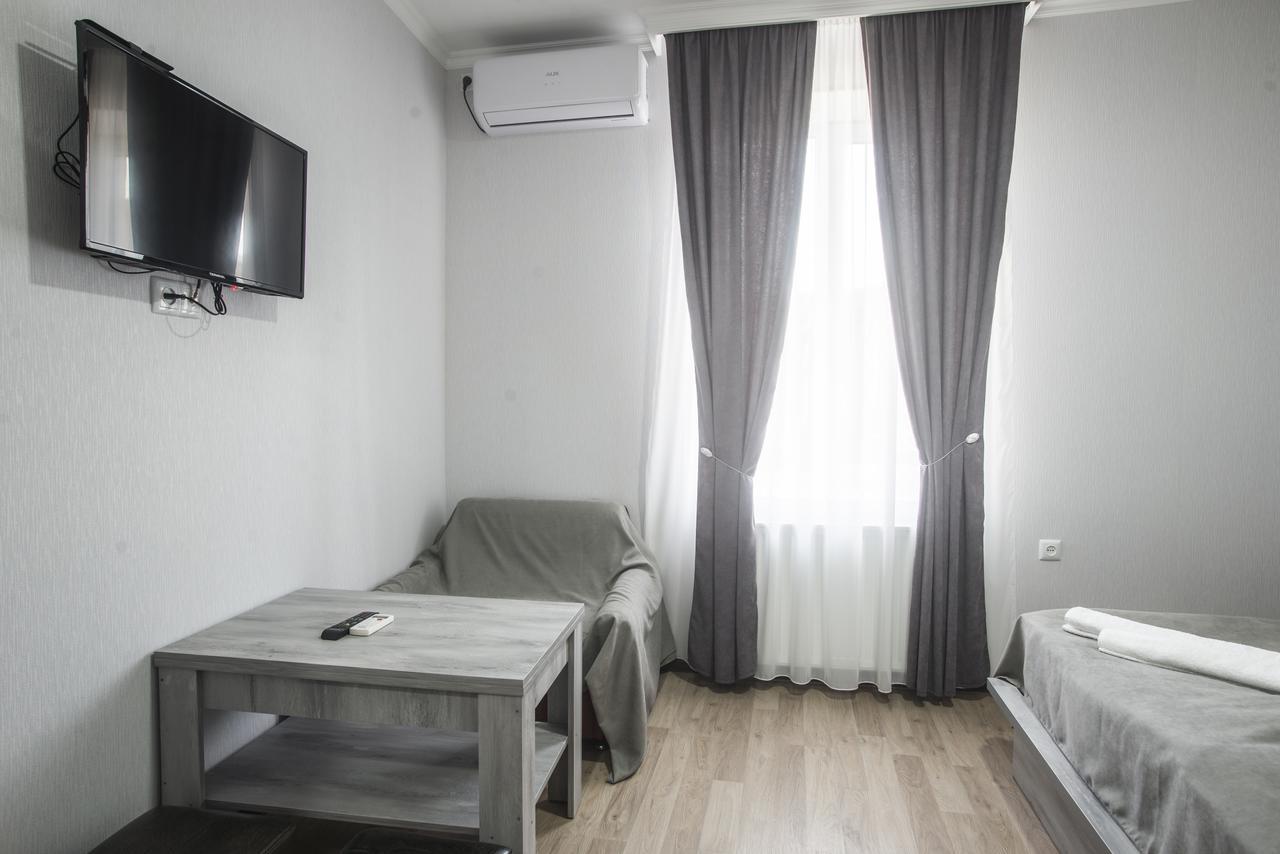 Hotel Beni Ахалцихе Екстериор снимка