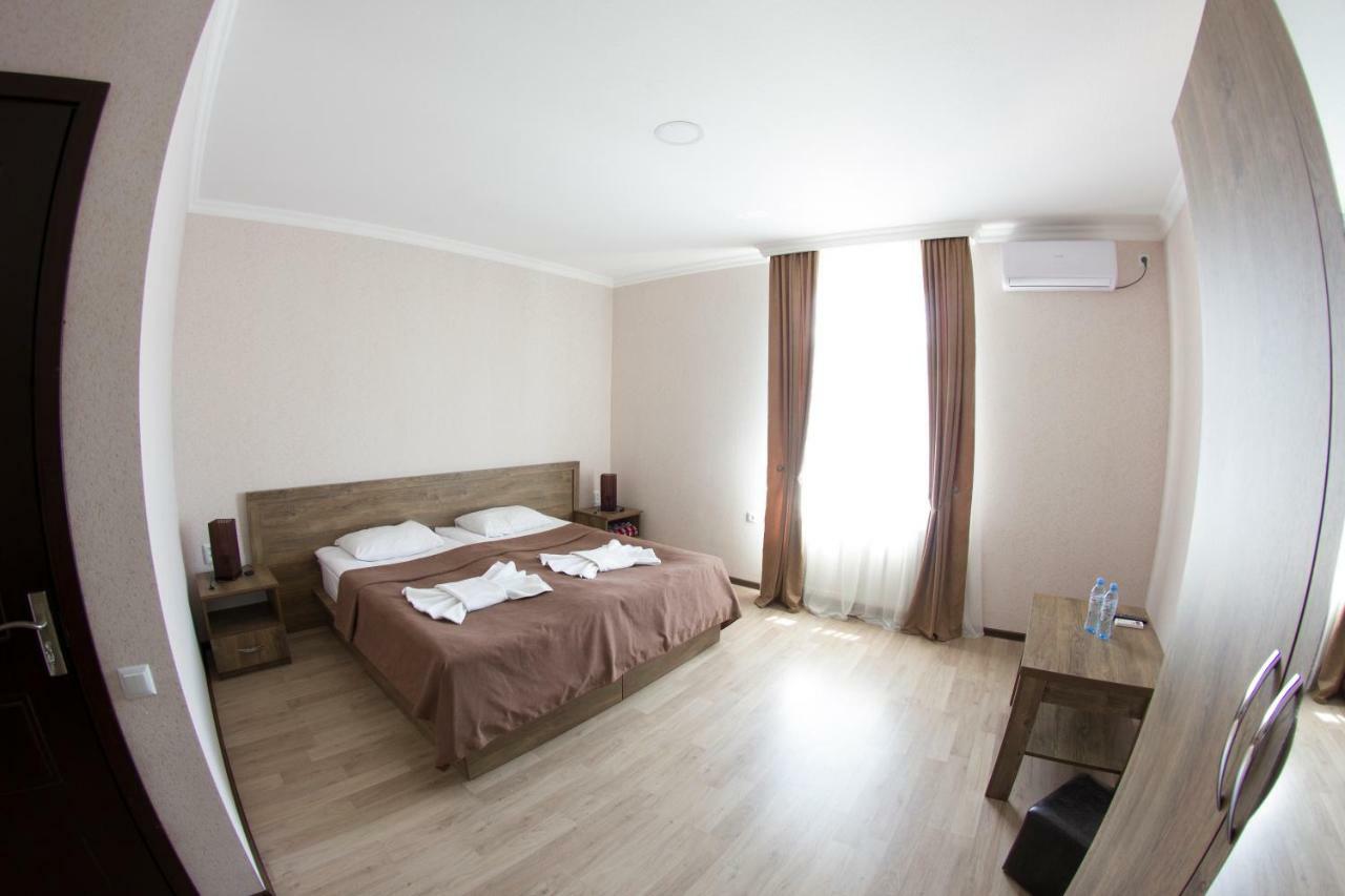 Hotel Beni Ахалцихе Екстериор снимка